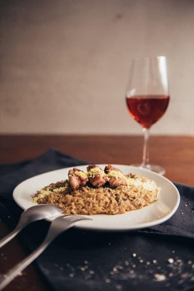 SELF 私室 - hero 1