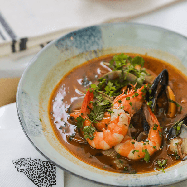 Les africot - hero 1