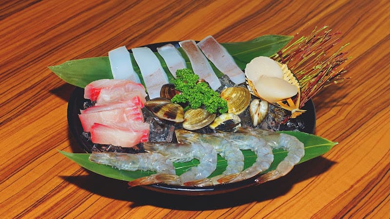 老曹旺 川味鍋物 仁愛總店-台北東區火鍋推薦|必吃麻辣火鍋|熱門餐廳|外帶鍋物|人氣鍋物|國父紀念館美食推薦|大巨蛋人氣火鍋|在地推薦火鍋 - hero 1