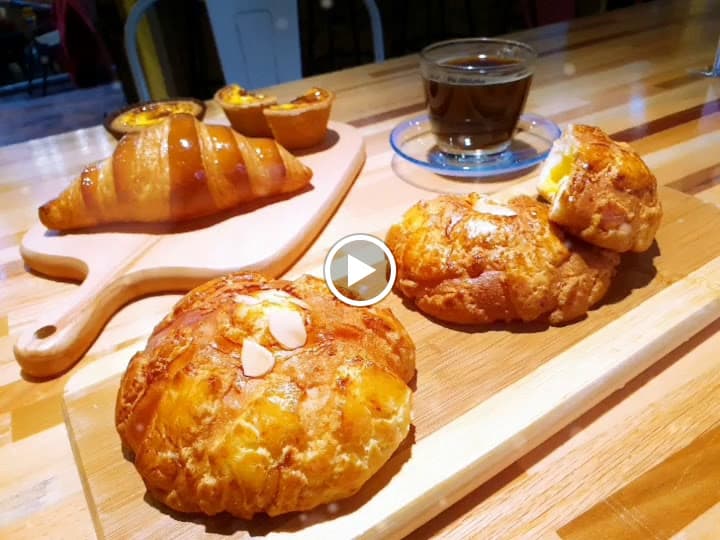 秉利烘培坊 - hero 2