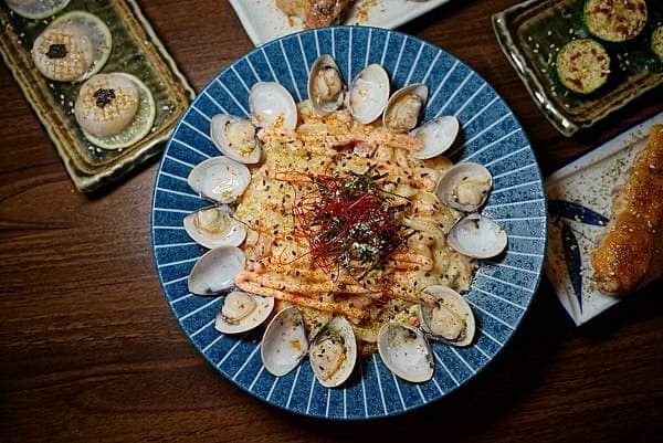 樂氣串燒居酒屋｜大安區居酒屋｜聚會包場｜啤酒串燒｜ - hero 1