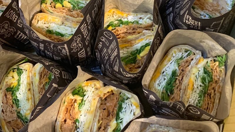 就是愛煎餅果子 咔滋飯糰 古亭店 - hero 1