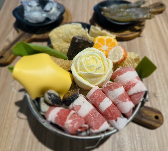 甲灰鍋 原鍋媽精緻小火鍋（永和直營店） - hero 2