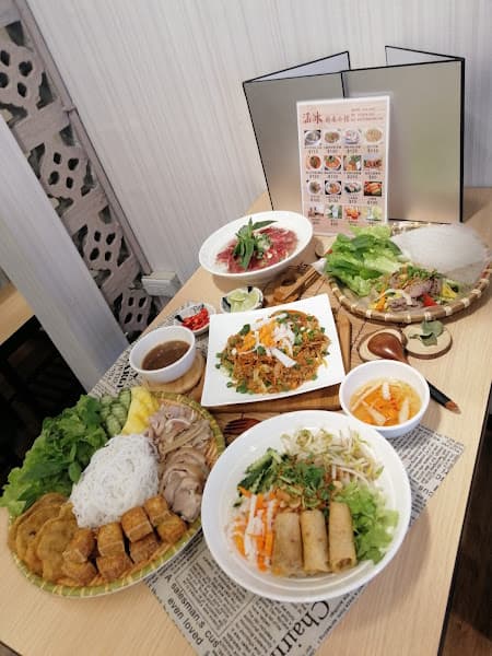 涵冰越南小館 Hàm Băng Quán ăn Việt Nam - hero 1