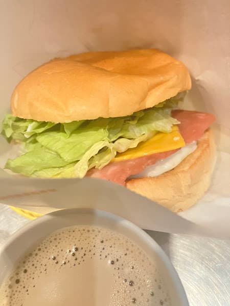 路易莎咖啡(杭州門市) - hero 1