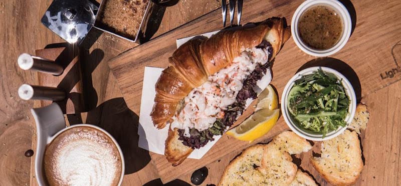 路燈咖啡 師大店 - hero 1