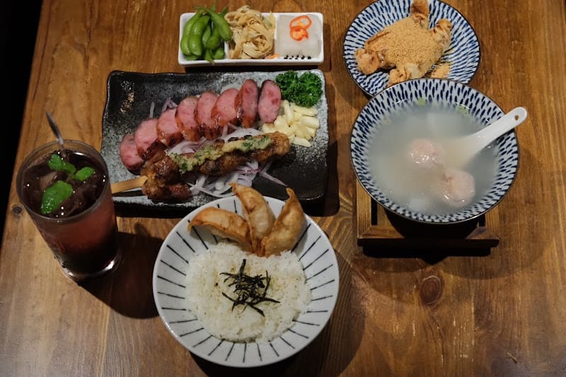 阿薄郎台式小酒館－公館店#Taiwan Bistro #居酒屋#小酒館#滷味#薄皮＃餃子#串燒＃碳火＃燒烤＃深夜食堂#公館美食#餐酒館#台大美食 - hero 1