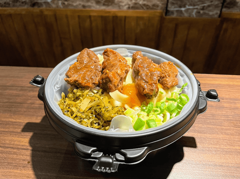 來了就吃 - hero 1