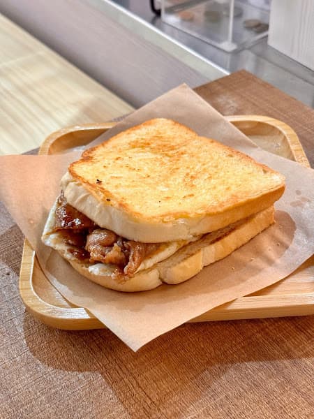 籽享食堂｜餐與咖啡｜永和成功路（寵物友善） - hero 1