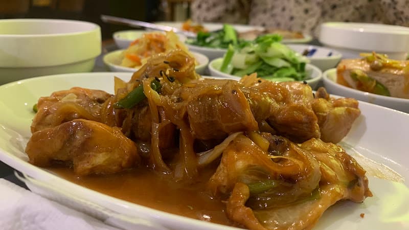 嘰嘰喳喳簡餐 - hero 3