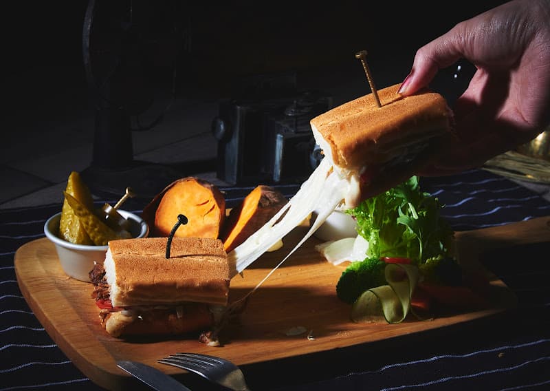 The Corner Pit 角窩美式餐酒館 - hero 1