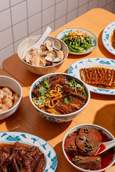 宵夜牛肉麵大王 NIGHT BEEF NOODLES KING - hero 1