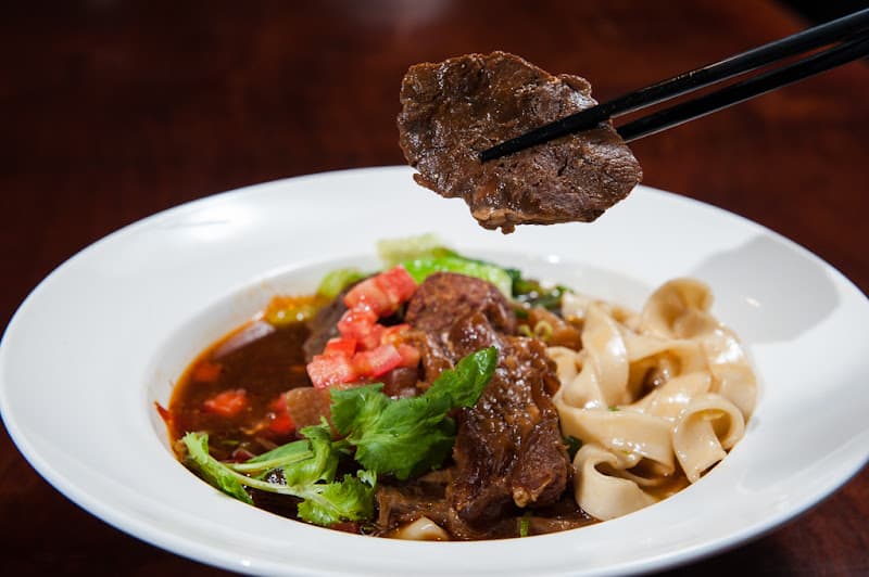 18冠軍牛肉麵 - hero 1