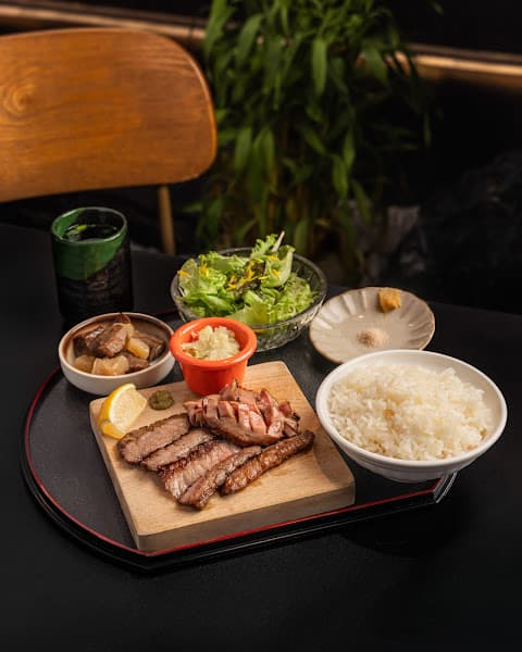 青杉燒肉 - hero 1