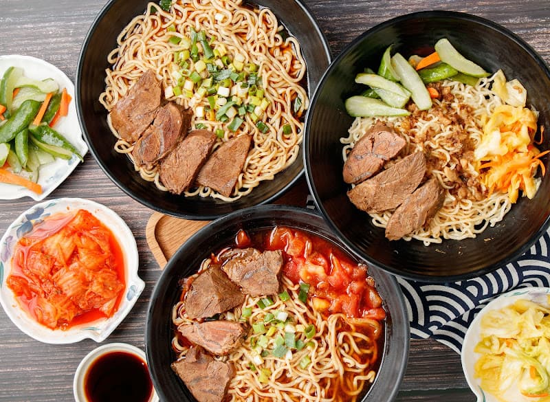 許家黃金牛肉麵 - hero 1