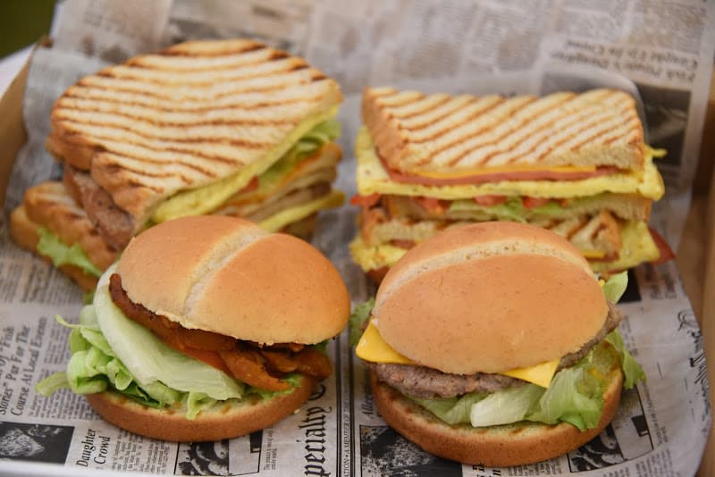 拉亞漢堡 北市基二 - hero 1