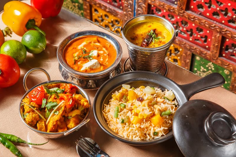 來賓 印度餐廳和酒吧 - hero 1