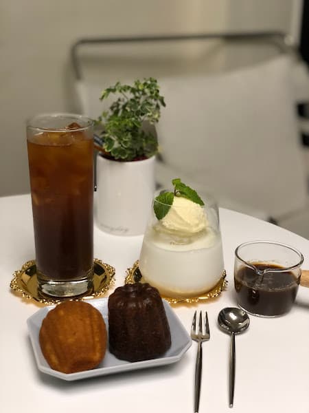 HC|Homecoming Club - hero 1