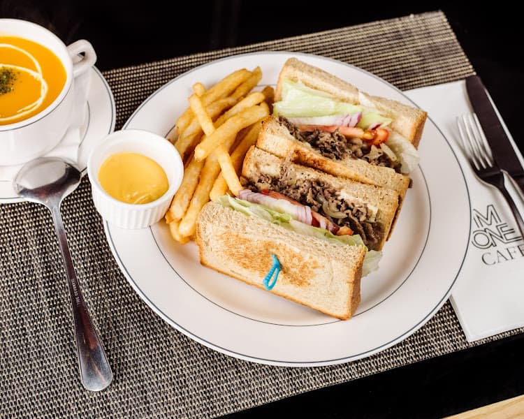 M One Cafe 大安 - hero 1