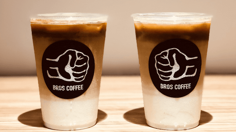 Bros Coffee - hero 1