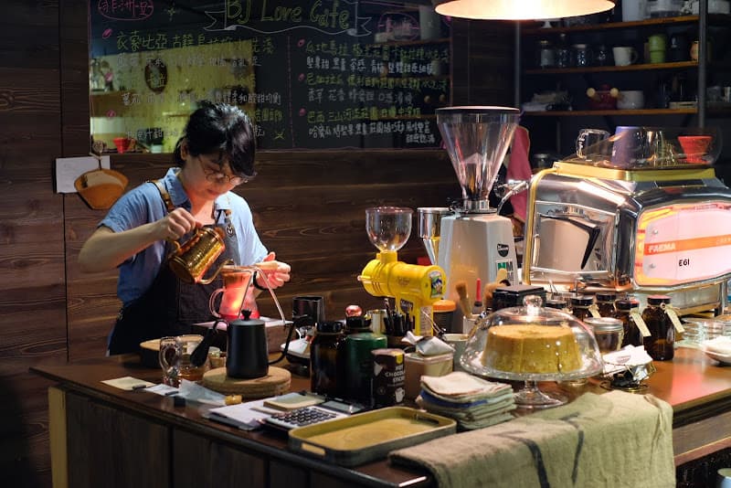 B.J Love Cafe - hero 1