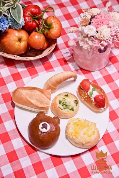 山益麵包店 - hero 2