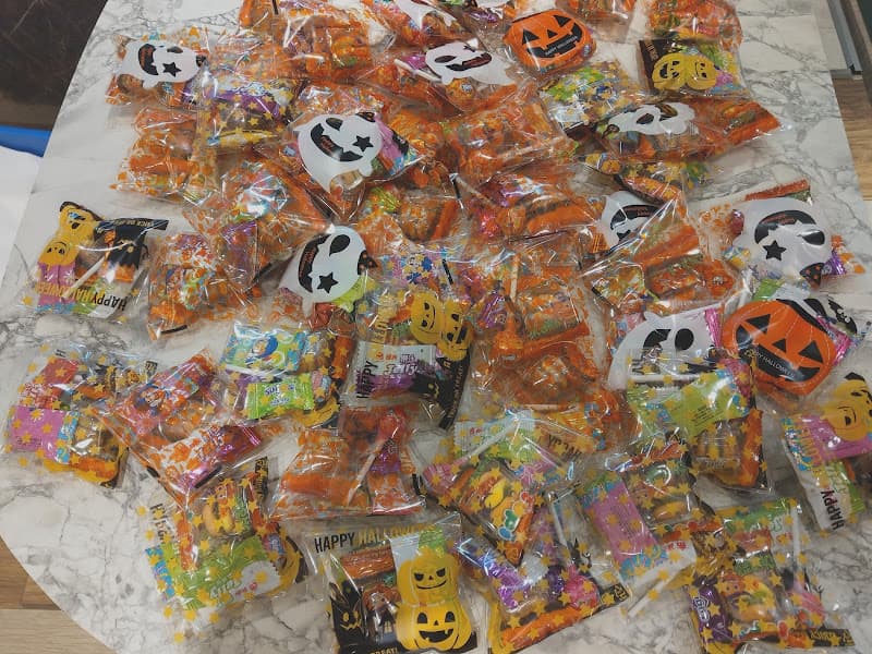 喜憨兒光復店 。年節禮盒。喜餅。餐盒。麵包。彌月。 - hero 5