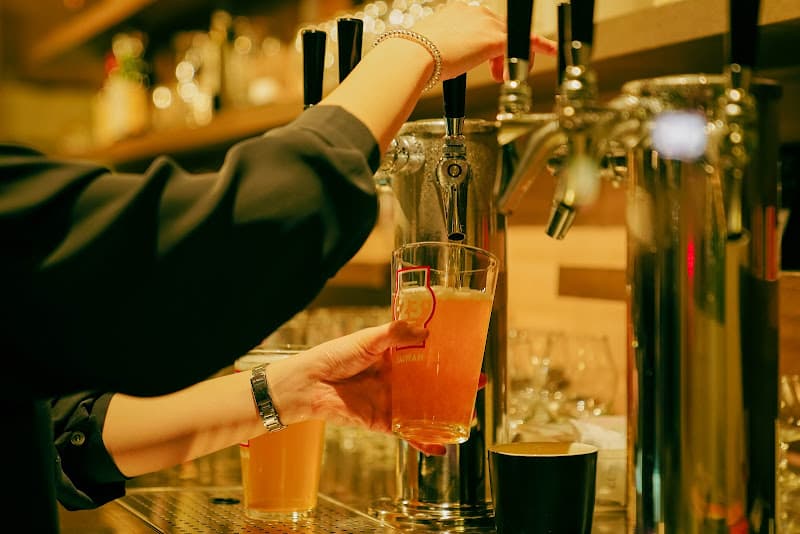 23 Public | Craft Beer 精釀吧 - hero 2